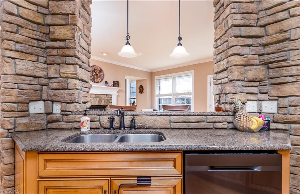 8911 Grove Park Drive Oak Ridge, NC 27310 - Photo 14 of 32