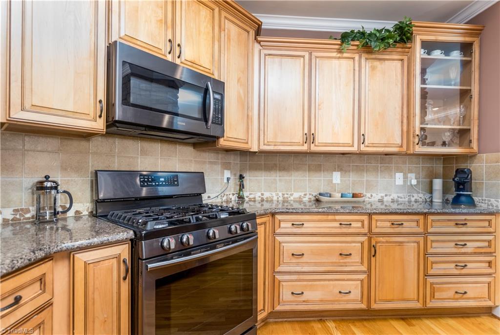 8911 Grove Park Drive Oak Ridge, NC 27310 - Photo 15 of 32