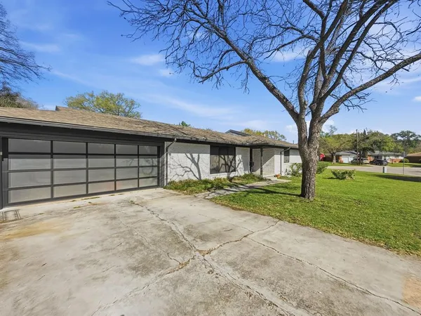 $390,000 | 7515 Evelyn Drive, Richland Hills, TX 76118