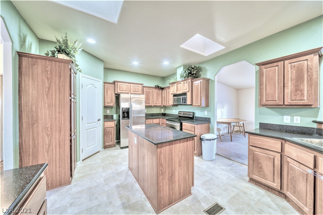 3291 West Wilson Road Pahrump, NV 89048 - Photo 6 of 46 Gallery Image 6