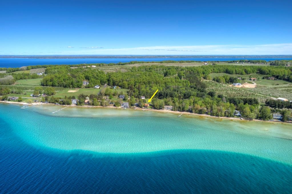 488 South Stony Point Road Suttons Bay, MI 49682 - Photo 39 of 41