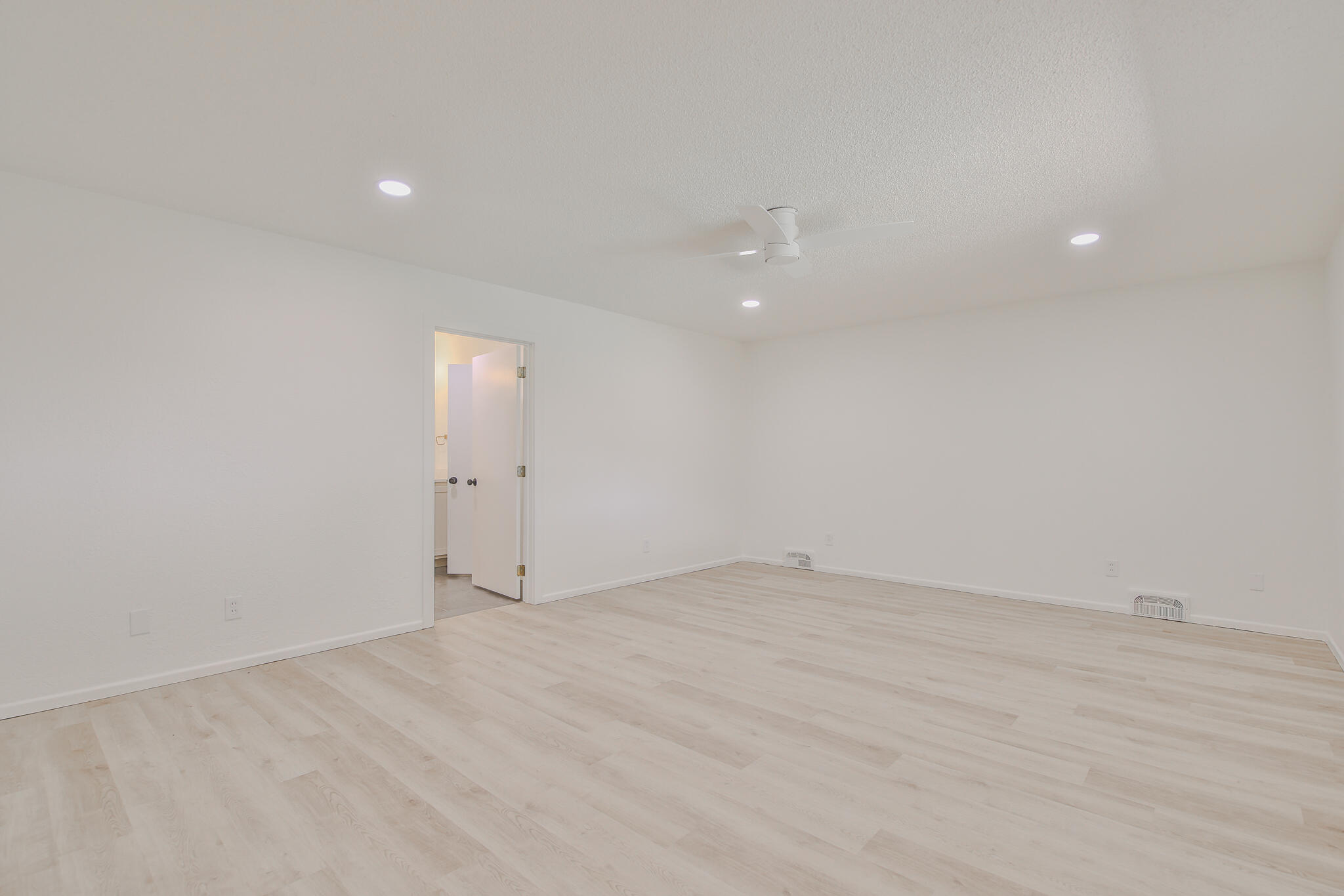 2102 South 4th Street Lamesa, TX 79331 - Photo 17 of 50 Haleydphotography-43