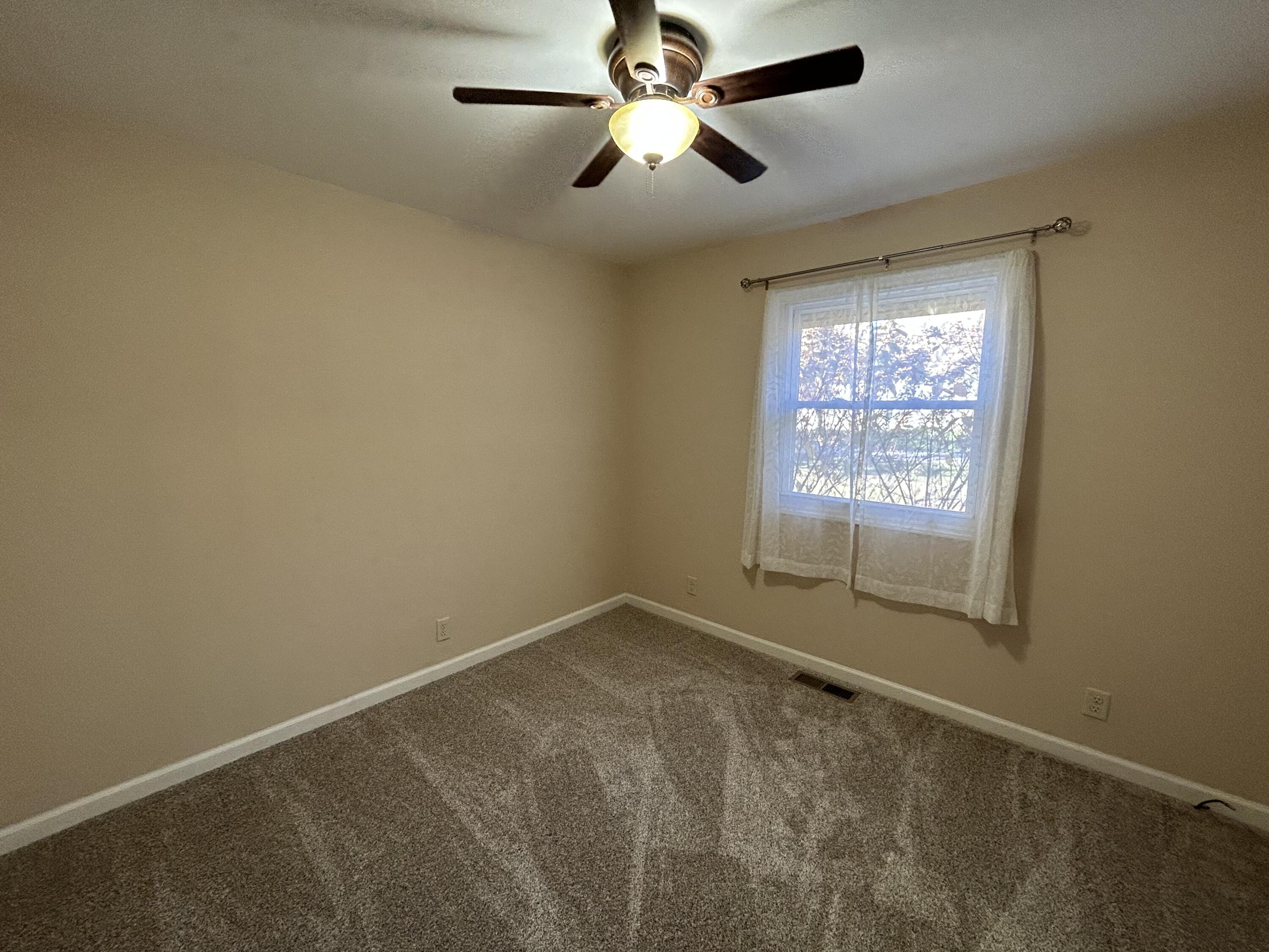 2802 Linda Road Valparaiso, IN 46383 - Photo 12 of 19 3000x2250