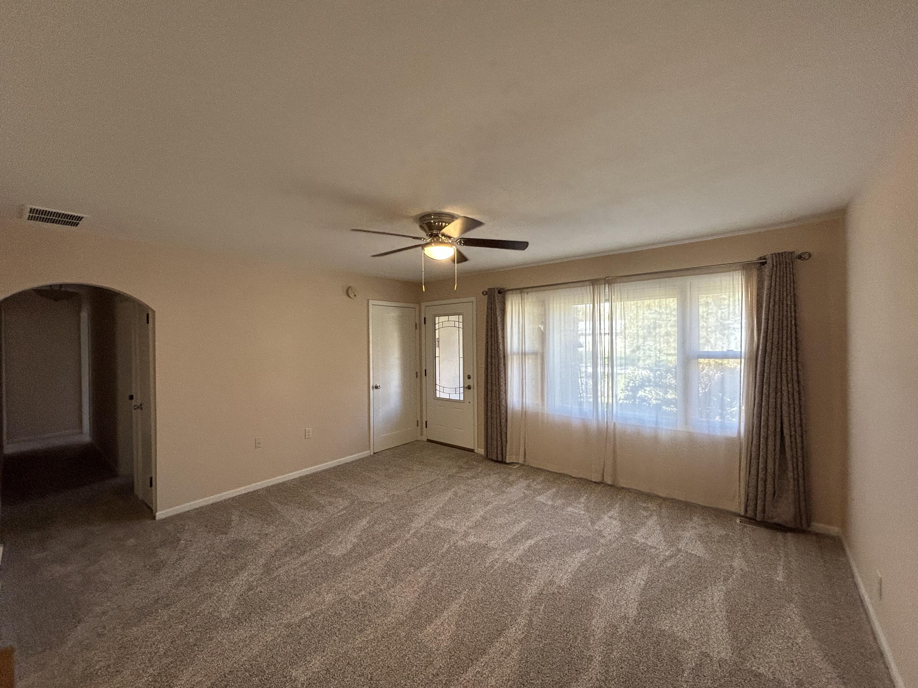 2802 Linda Road Valparaiso, IN 46383 - Photo 5 of 19 3000x2250