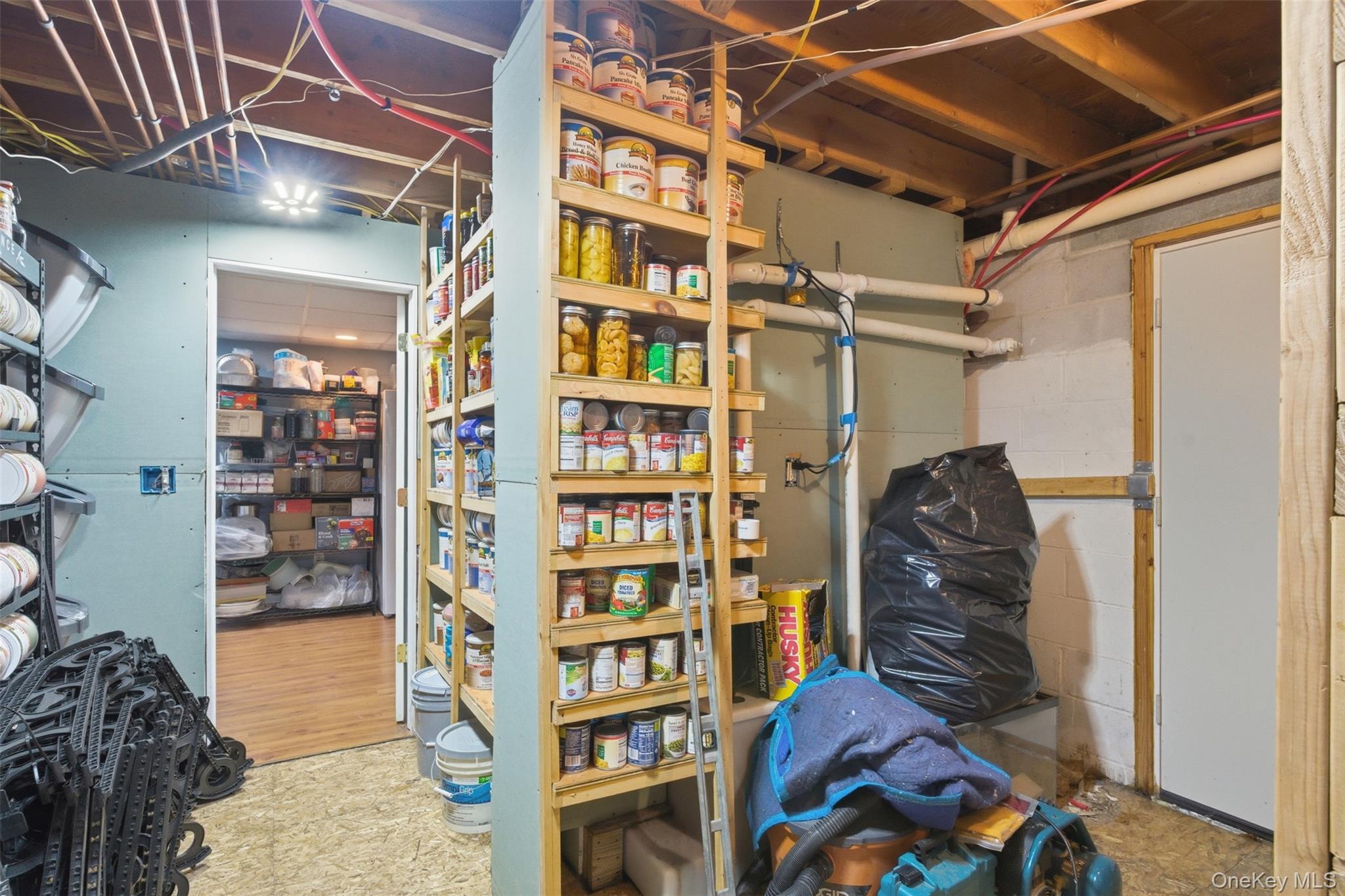 1285 Lakes Road Monroe, NY 10950 - Photo 28 of 45