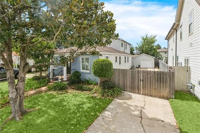 $3,300 | Undisclosed Address, Metairie, LA 70001