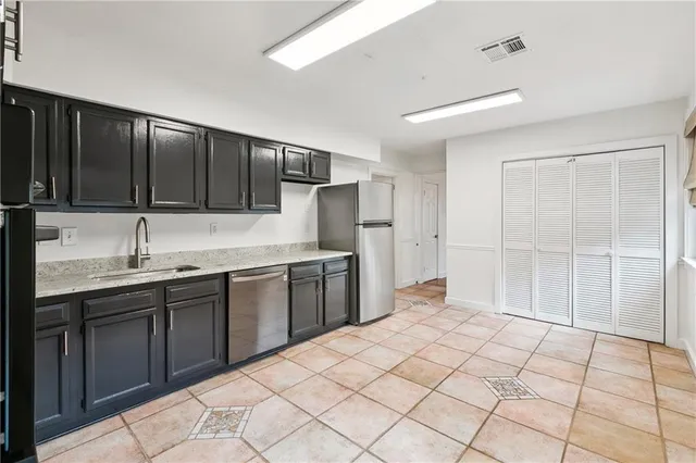 $3,300 | Undisclosed Address, Metairie, LA 70001