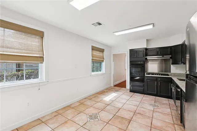 $3,300 | Undisclosed Address, Metairie, LA 70001