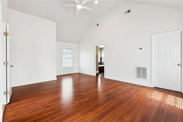 $3,300 | Undisclosed Address, Metairie, LA 70001