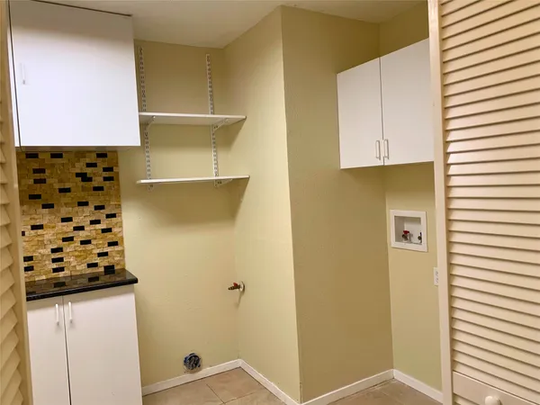 $2,695 | 4905 Richmond Avenue, Austin, TX 78745