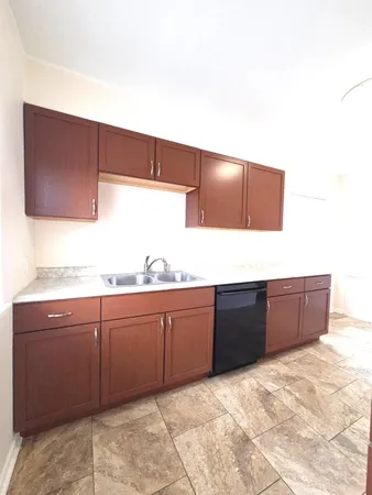 $94,900 | 4312 West 15th Avenue, Gary, IN 46404