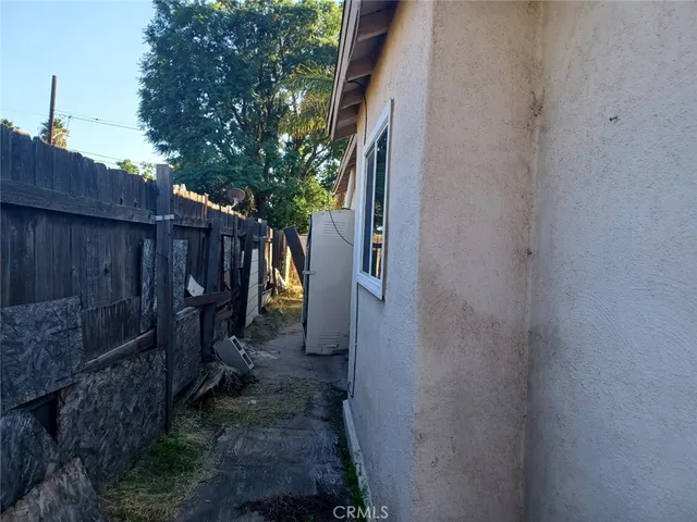 $365,000 | 25508 Paloma Road, Highland, CA 92410