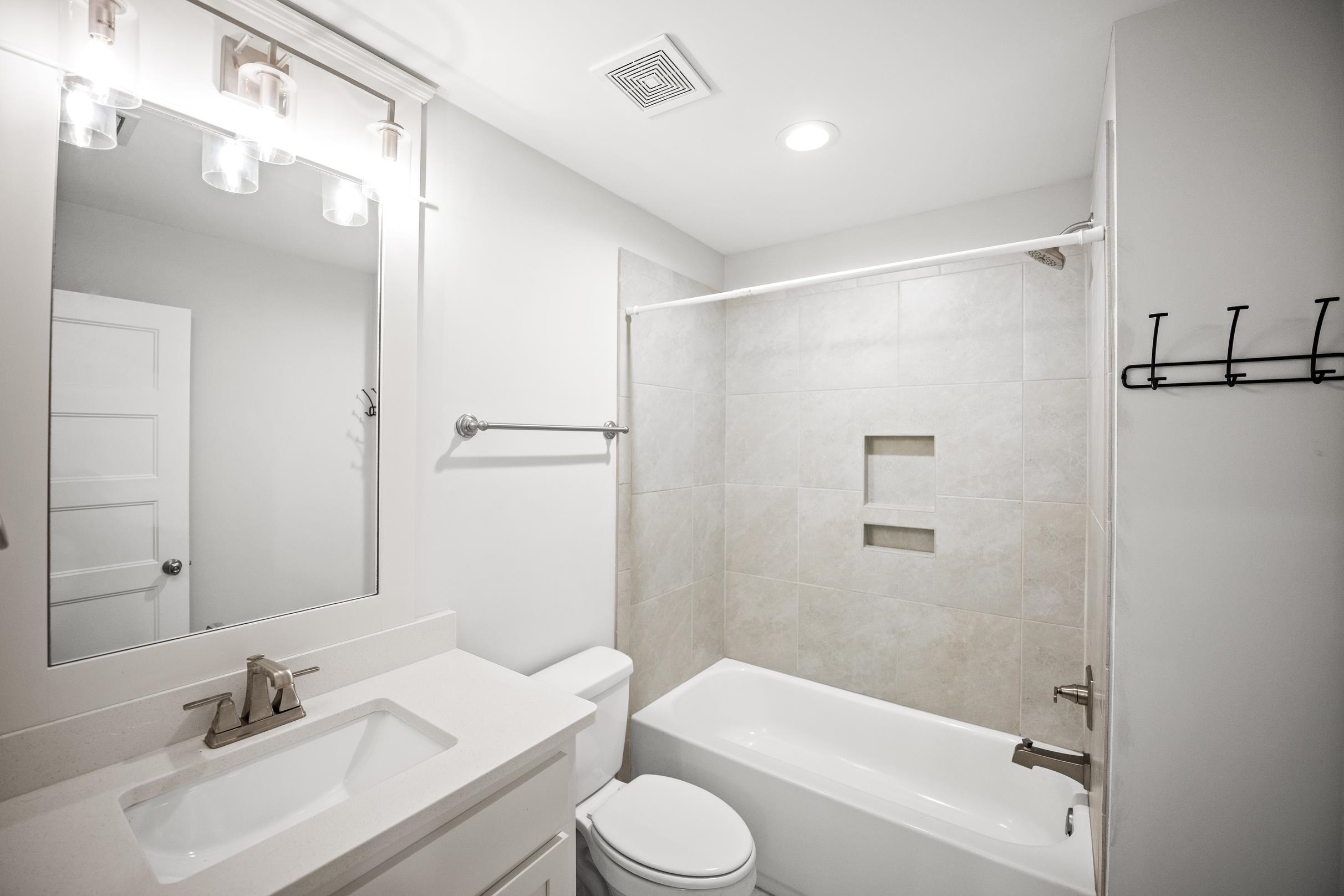 335 Garrison Boulevard Fairhope, AL 36532 - Photo 40 of 53 Bathroom