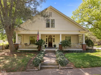 $1,425,000 | 109 North Hassel Street, Hillsborough, NC 27278