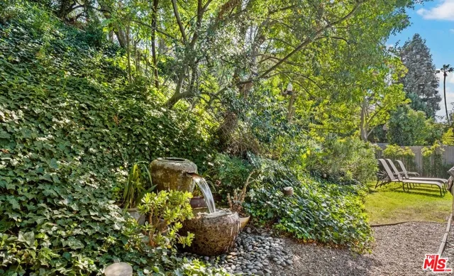 a bird view of a garden