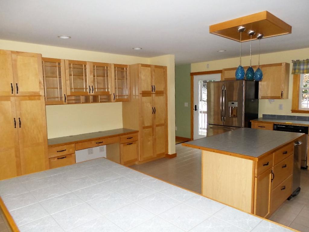 83 Berry Road Loudon, NH 03307 - Photo 8 of 26