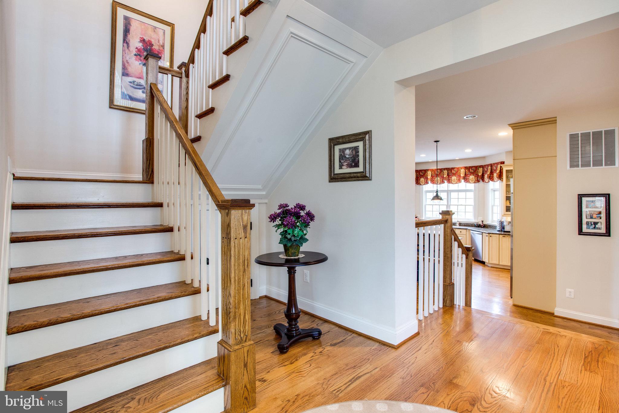 10208 Colvin Run Road Great Falls, VA 22066 - Photo 13 of 67 Gleaming hardwoods on main level