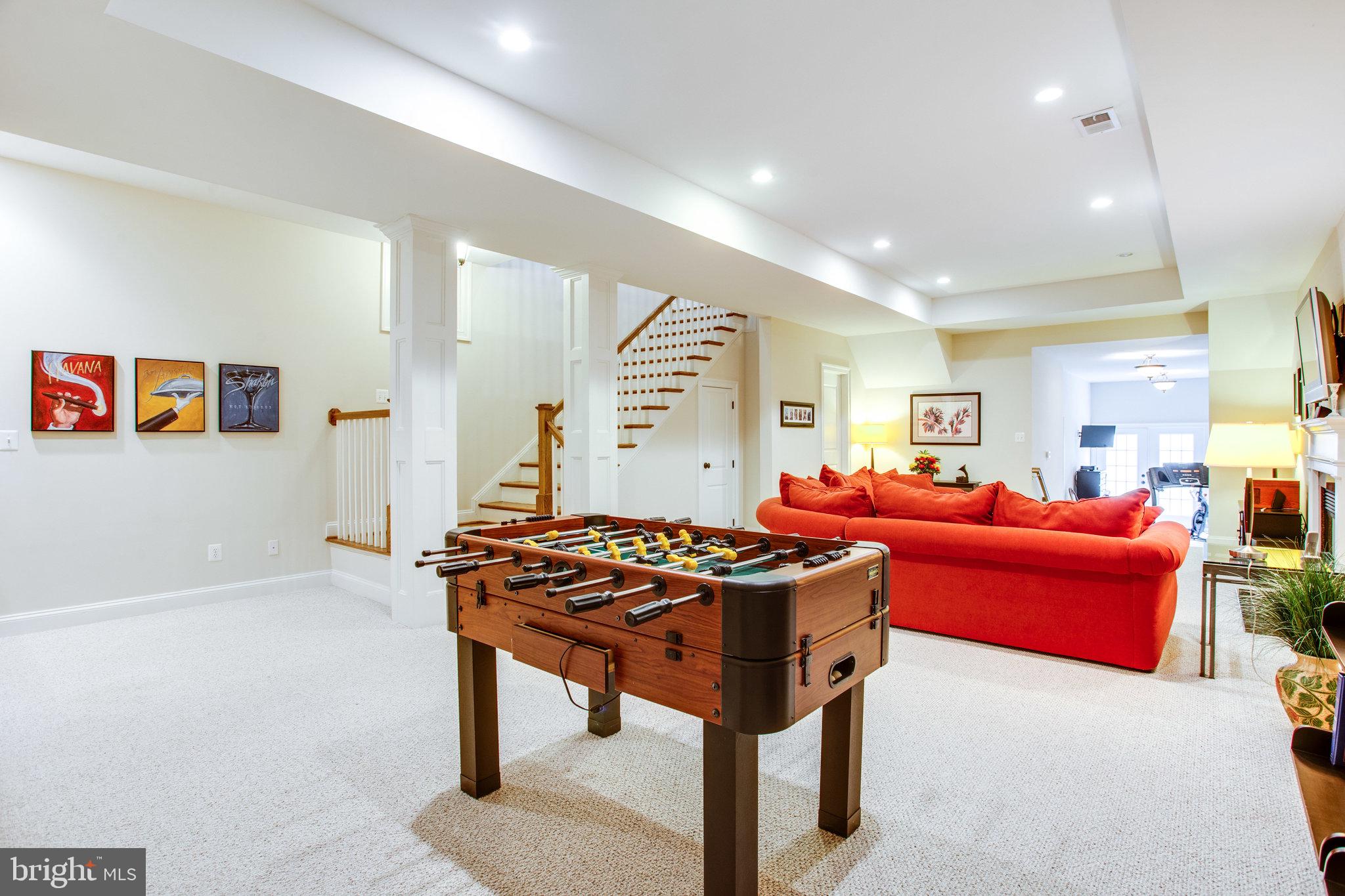 10208 Colvin Run Road Great Falls, VA 22066 - Photo 49 of 67 Rec Room