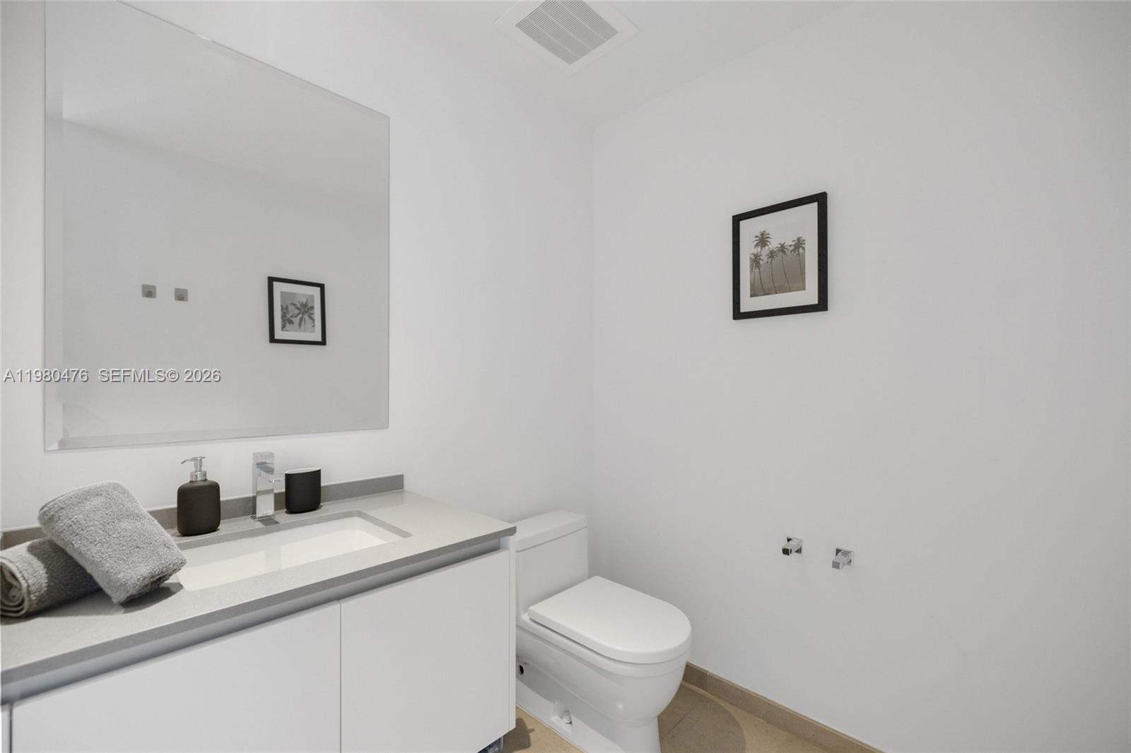 88 Southwest 7th Street, Unit 1010 Miami, FL 33130 - Photo 18 of 25