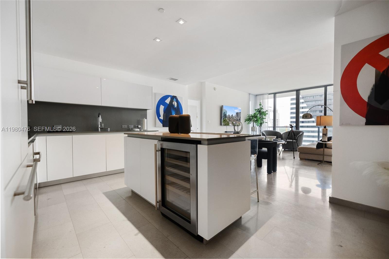 88 Southwest 7th Street, Unit 1010 Miami, FL 33130 - Photo 8 of 25