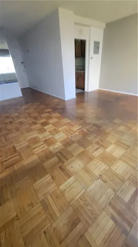 $230,000 | 3 Fordham Hill Ovl, Unit 5B | University Heights