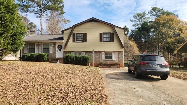 $265,000 | 6186 Deans Way, Morrow, GA 30260