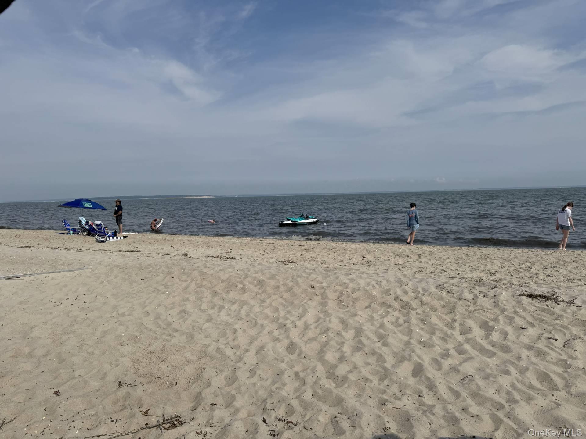 315 Old Salt Road Mattituck, NY 11952 - Photo 21 of 22 a view of a refrigerator and a stove