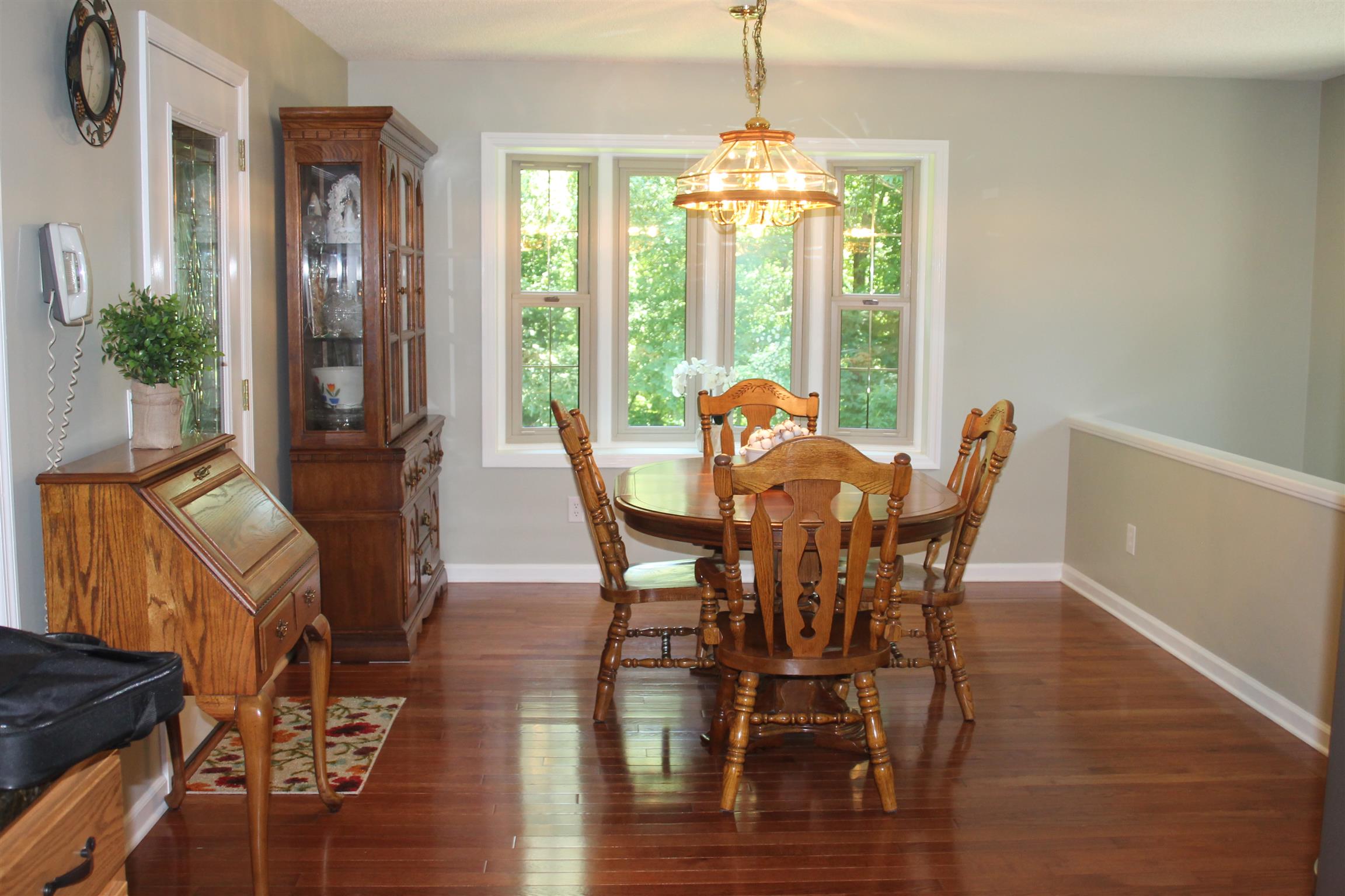 485 Metal Ford Road Hohenwald, TN 38462 - Photo 8 of 20 Dining Room Updated with New Hardwood Floors etc
