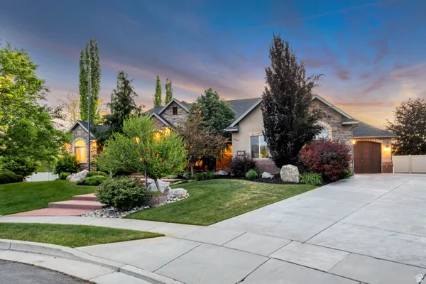 $1,799,999 | 62 Country Spg Circle, Kaysville, UT 84037