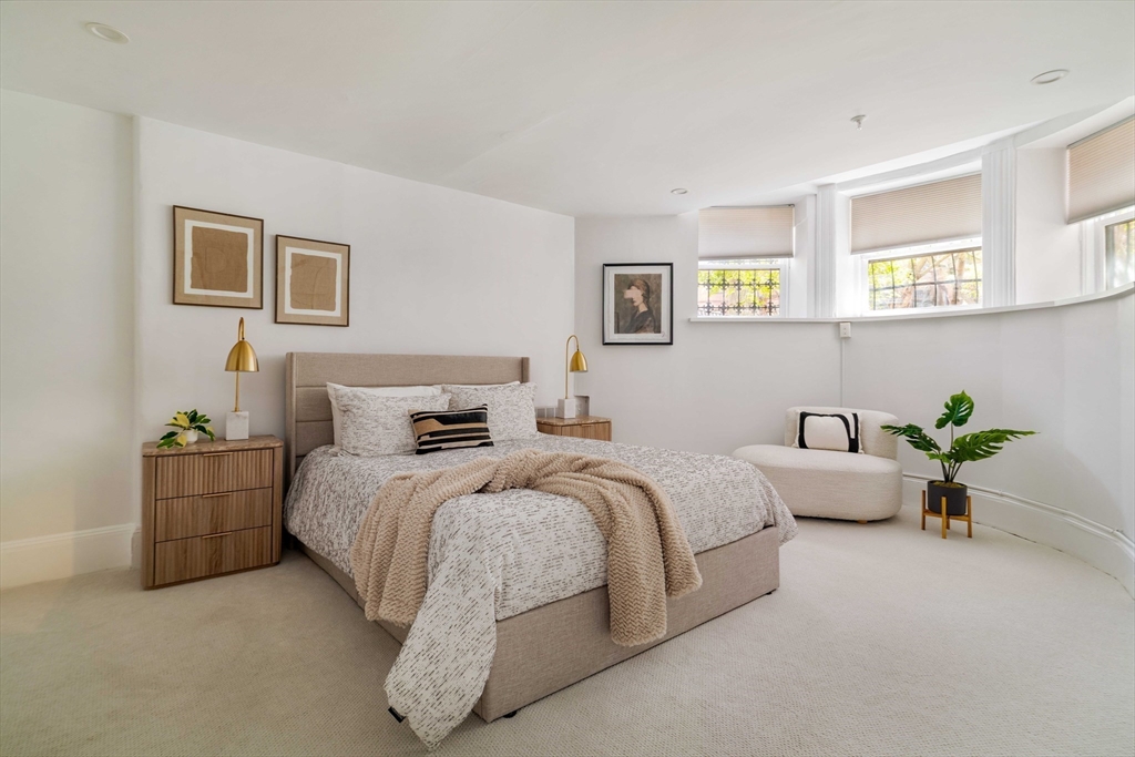 486 Beacon Street, Unit 1 Boston, MA 02115 - Photo 24 of 33