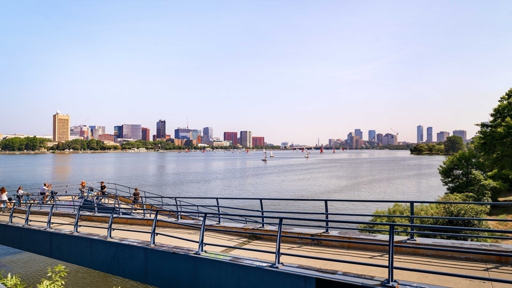 486 Beacon Street, Unit 1 Boston, MA 02115 - Photo 29 of 33