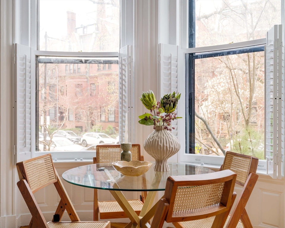 486 Beacon Street, Unit 1 Boston, MA 02115 - Photo 4 of 33