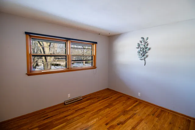 $290,000 | 100 Warren Place, DeKalb, IL 60115