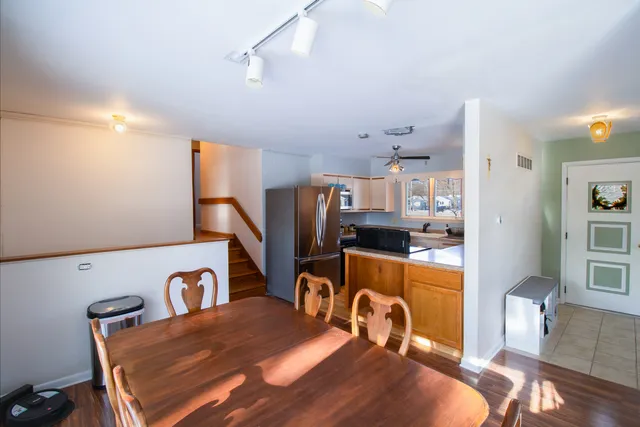 $290,000 | 100 Warren Place, DeKalb, IL 60115