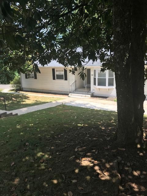 235 Outer Drive Oak Ridge, TN 37830 - Photo 2 of 14 Gallery Image 2