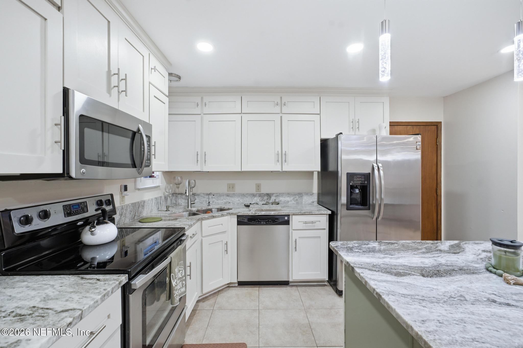 5404 Spring Brook Road Jacksonville, FL 32277 - Photo 7 of 25 PBD02968