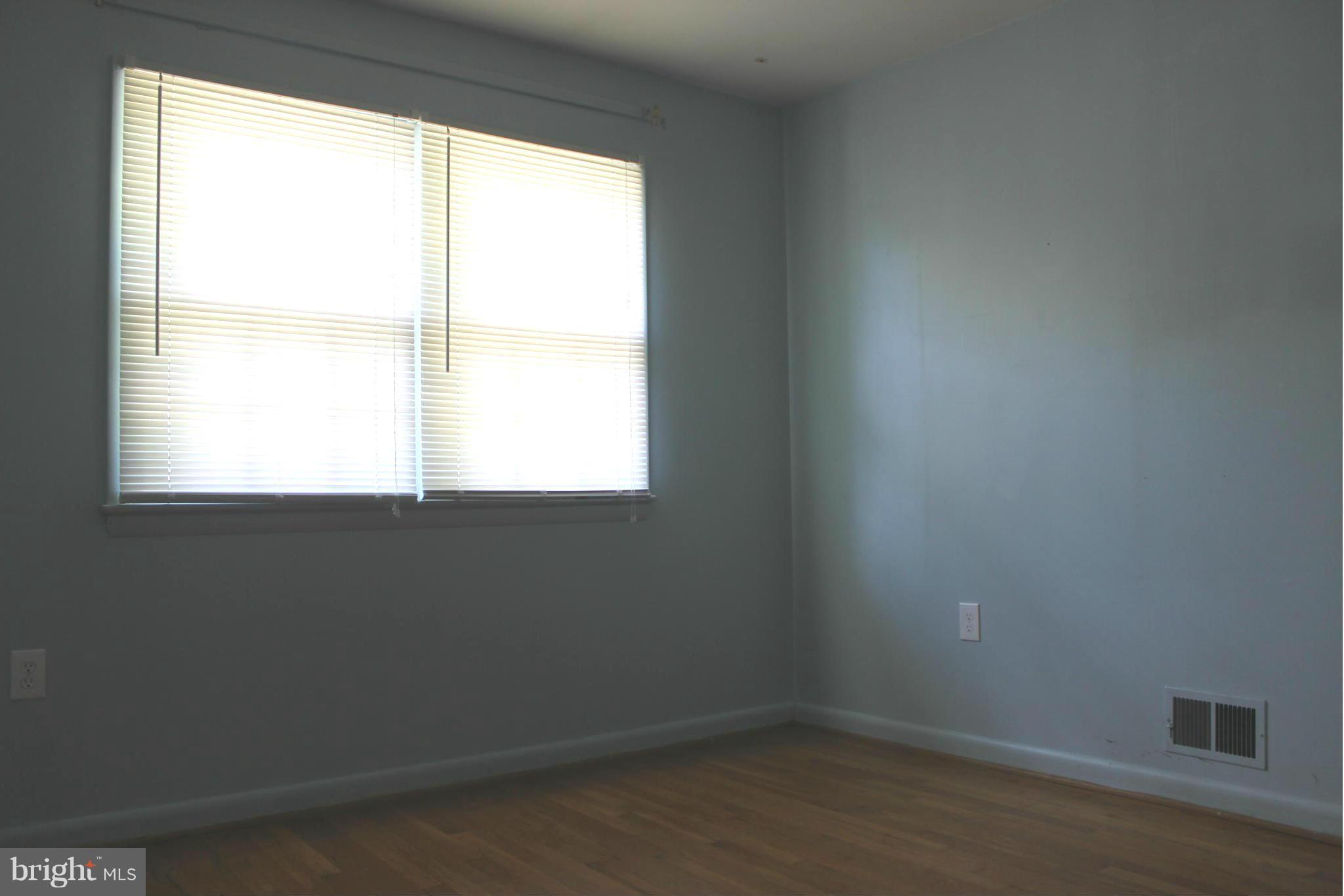 210 Randolph Road Silver Spring, MD 20904 - Photo 13 of 29 3rd Bedroom