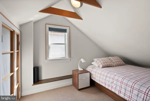 $4,000 | 1804 South Oakland Street, Arlington, VA 22204