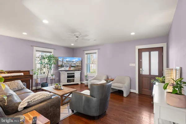 $4,000 | 1804 South Oakland Street, Arlington, VA 22204