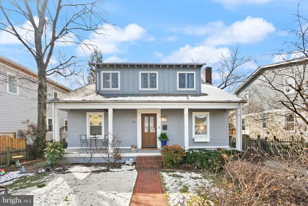 $4,000 | 1804 South Oakland Street, Arlington, VA 22204