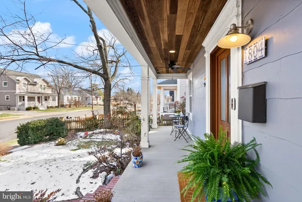 $4,000 | 1804 South Oakland Street, Arlington, VA 22204