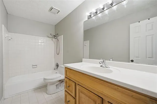 $250,000 | 1104 Woodcliff Drive, Atlanta, GA 30350