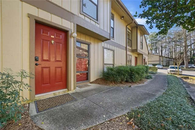 $250,000 | 1104 Woodcliff Drive, Atlanta, GA 30350