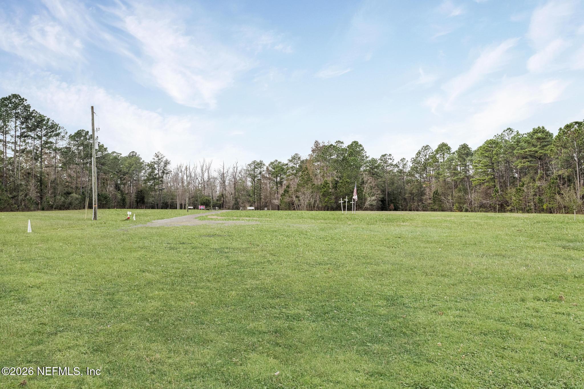 6647 Jammes Road Jacksonville, FL 32244 - Photo 15 of 17 a view of a outdoor space