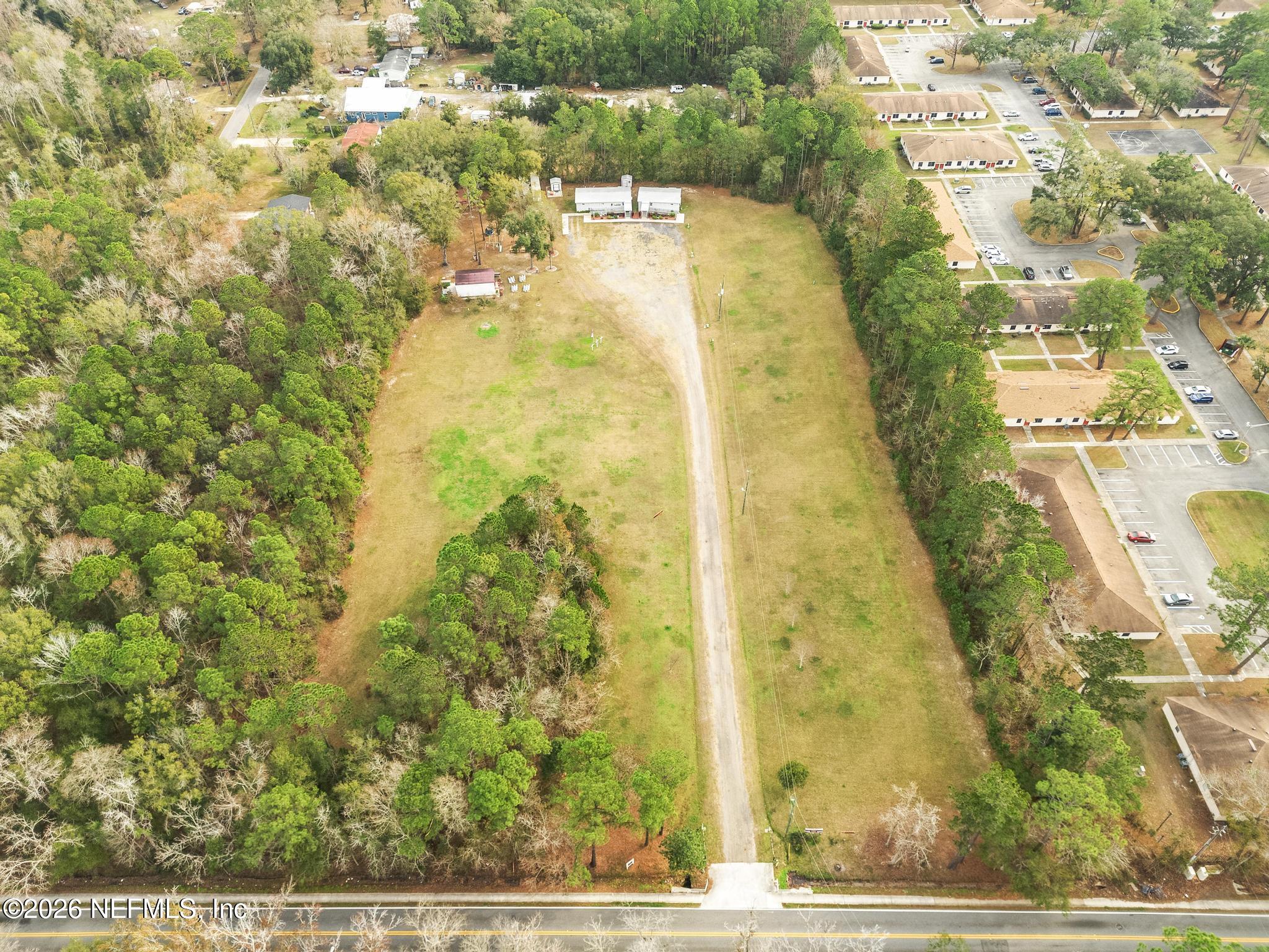 6647 Jammes Road Jacksonville, FL 32244 - Photo 4 of 17 a view of a swimming pool
