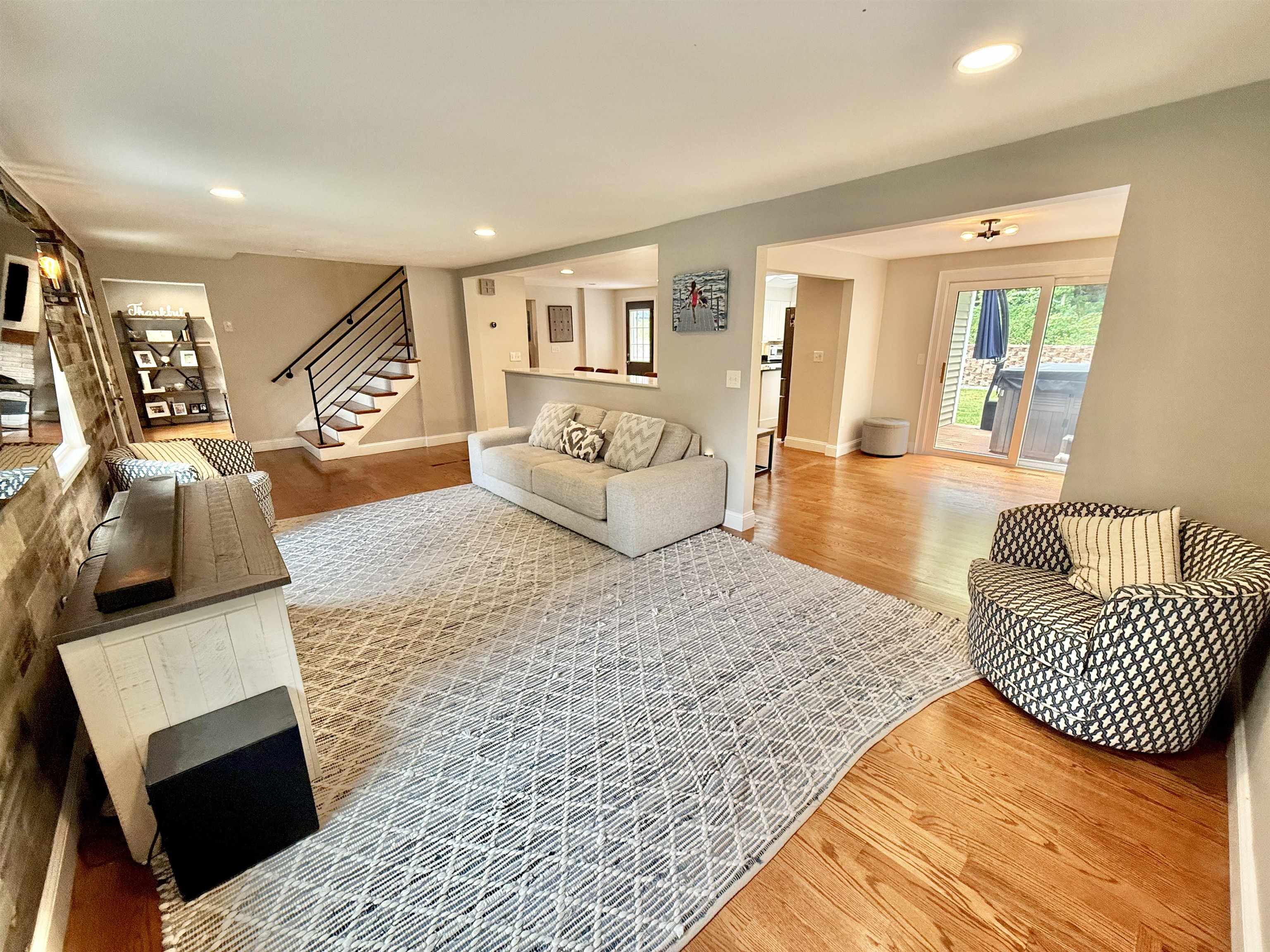 15 Hassell Road Merrimack, NH 03054 - Photo 16 of 58