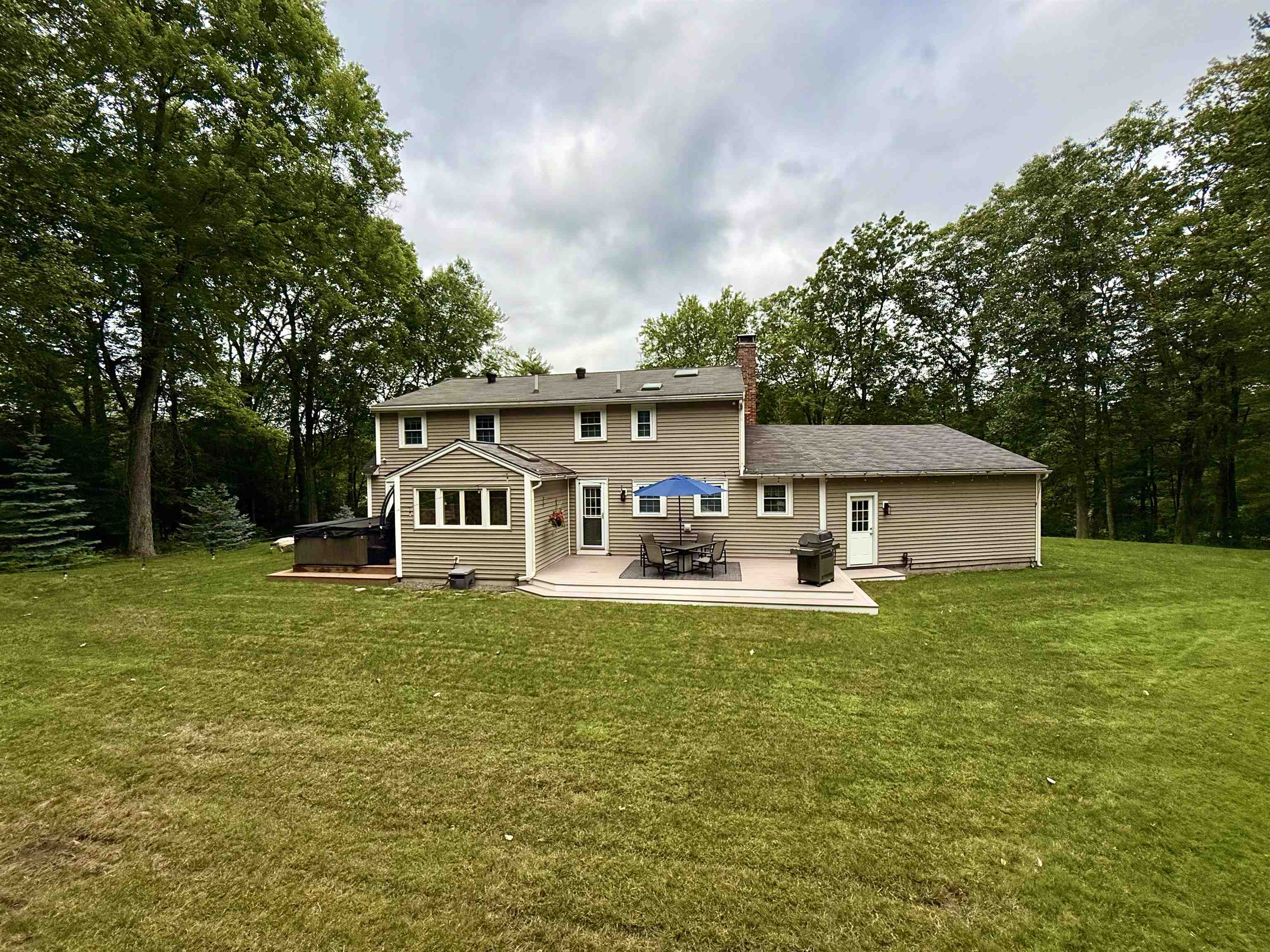 15 Hassell Road Merrimack, NH 03054 - Photo 41 of 58