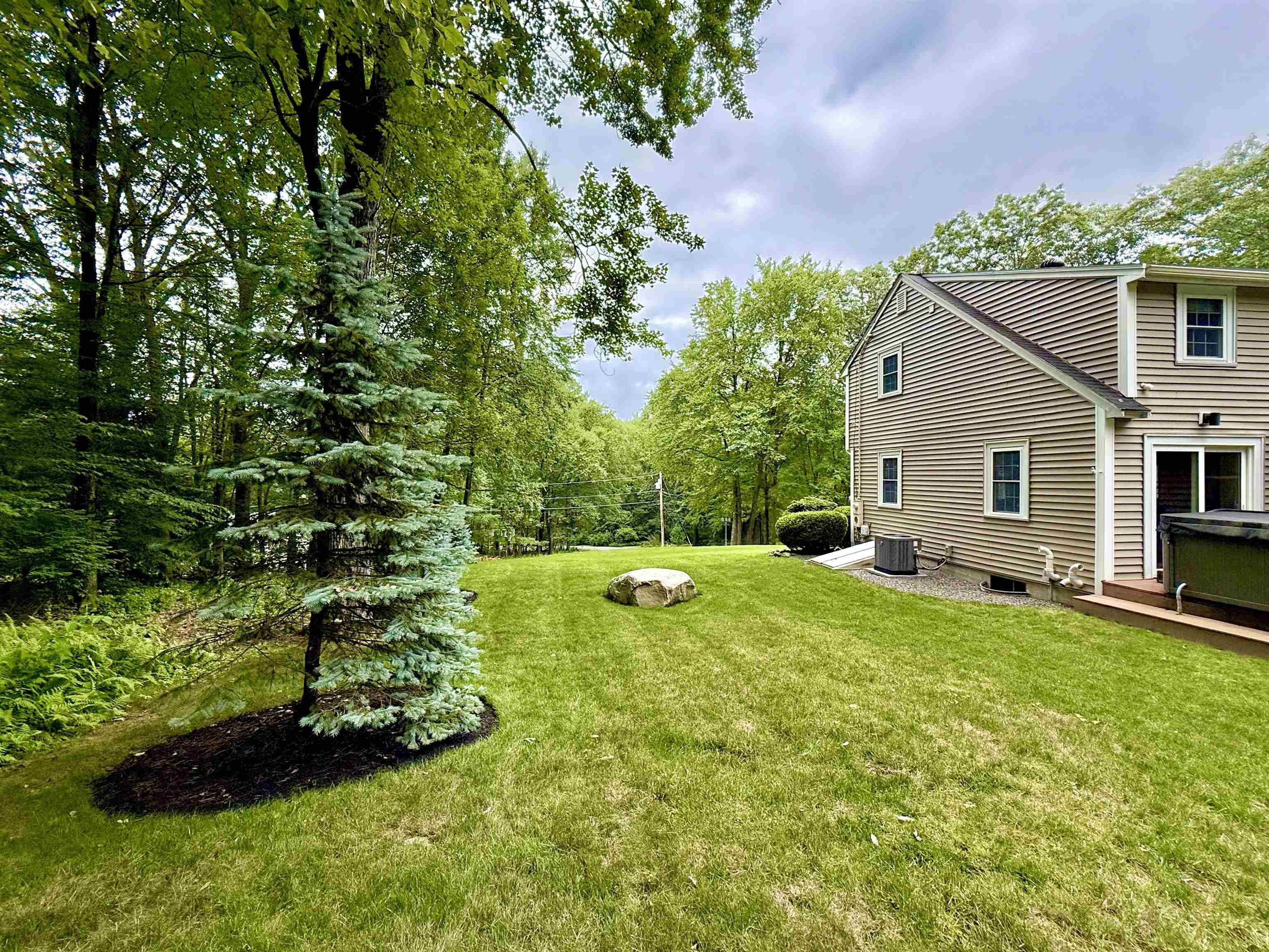 15 Hassell Road Merrimack, NH 03054 - Photo 47 of 58