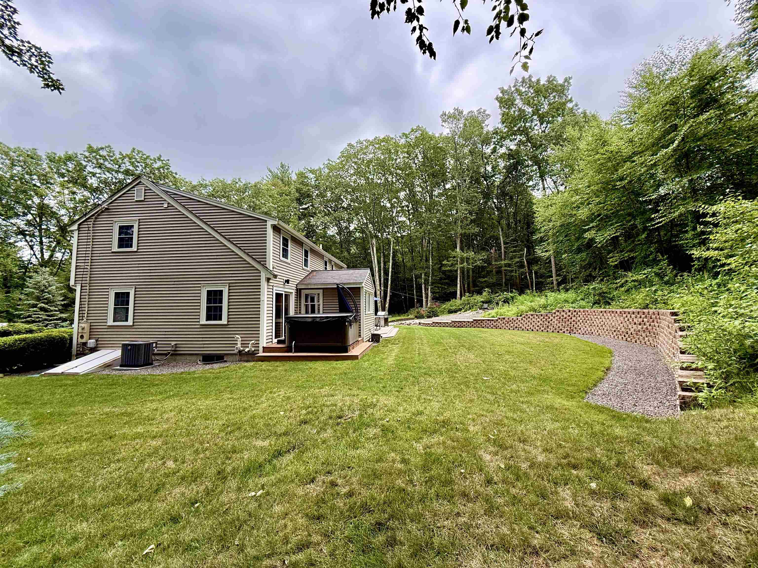 15 Hassell Road Merrimack, NH 03054 - Photo 51 of 58