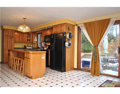 43 Park Road Windham, ME 04062 - Photo 7 of 21 Kitchen.